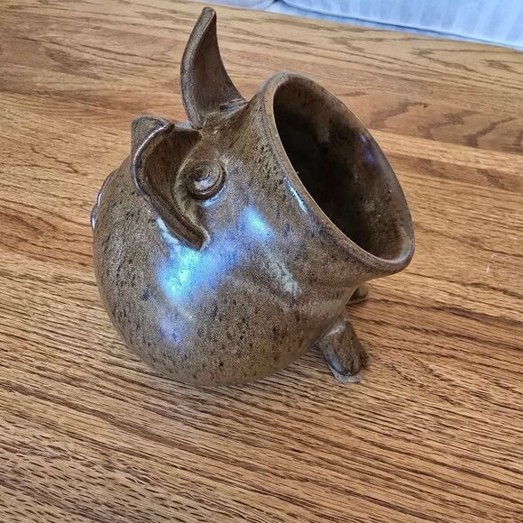 Brown Ceramic Pig Pot - Picture 6 of 9